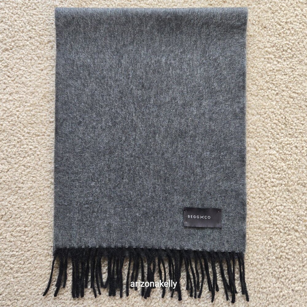 NWOT Begg x Co Cashmere Grey Fringe Scarf - Picture 8 of 12